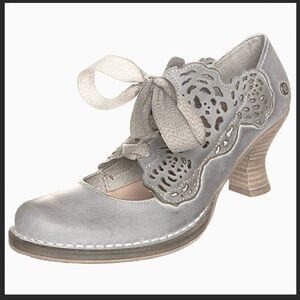 Neosens Taupe Rococo Lace-Up Ribbon Heels size 37 / US 6.5